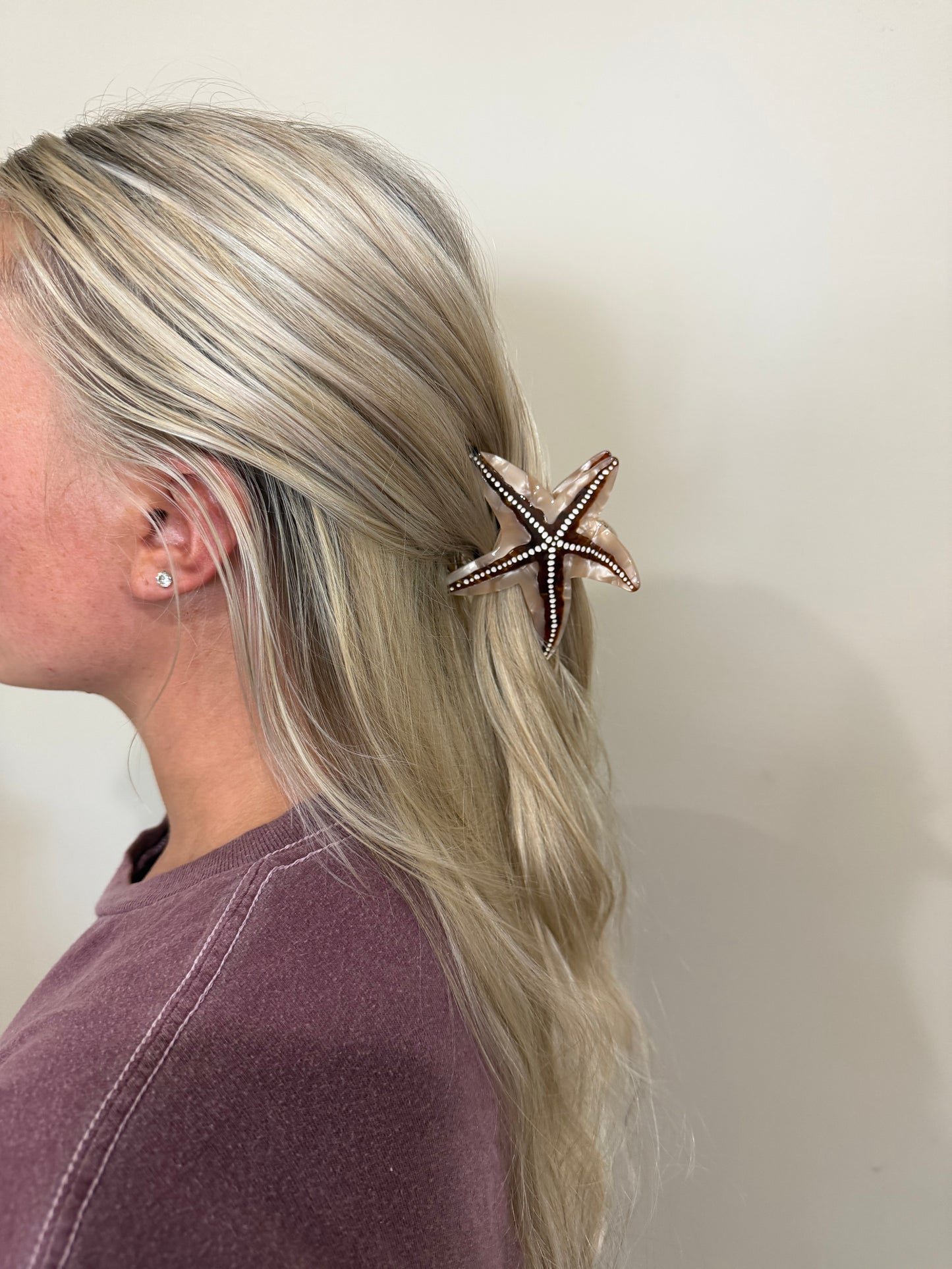 brown starfish clip