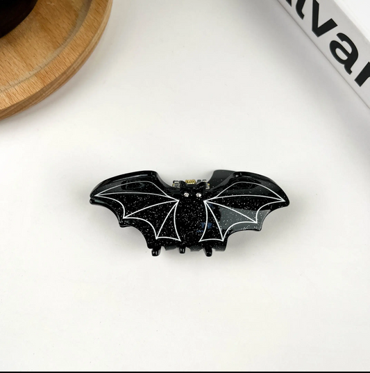 small bat clip