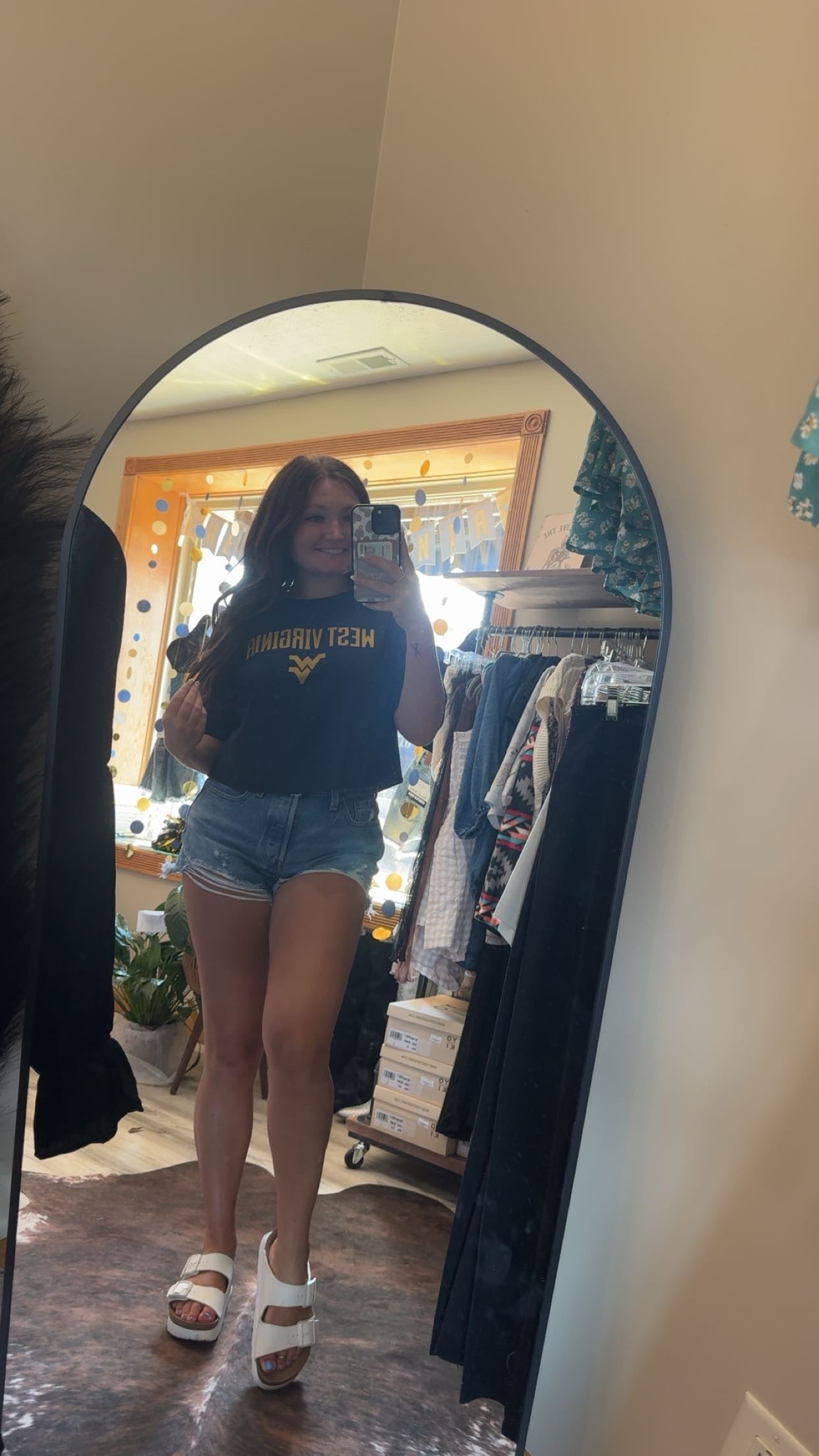 WV cropped tee